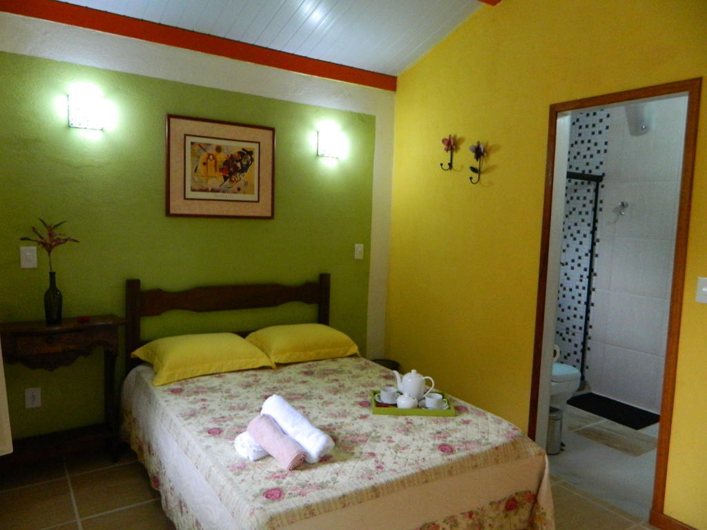 Bicho Do Mato Suites Guapimirim Habitación foto